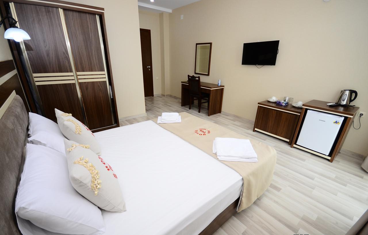 Hotel 725 B Batumi Exteriér fotografie
