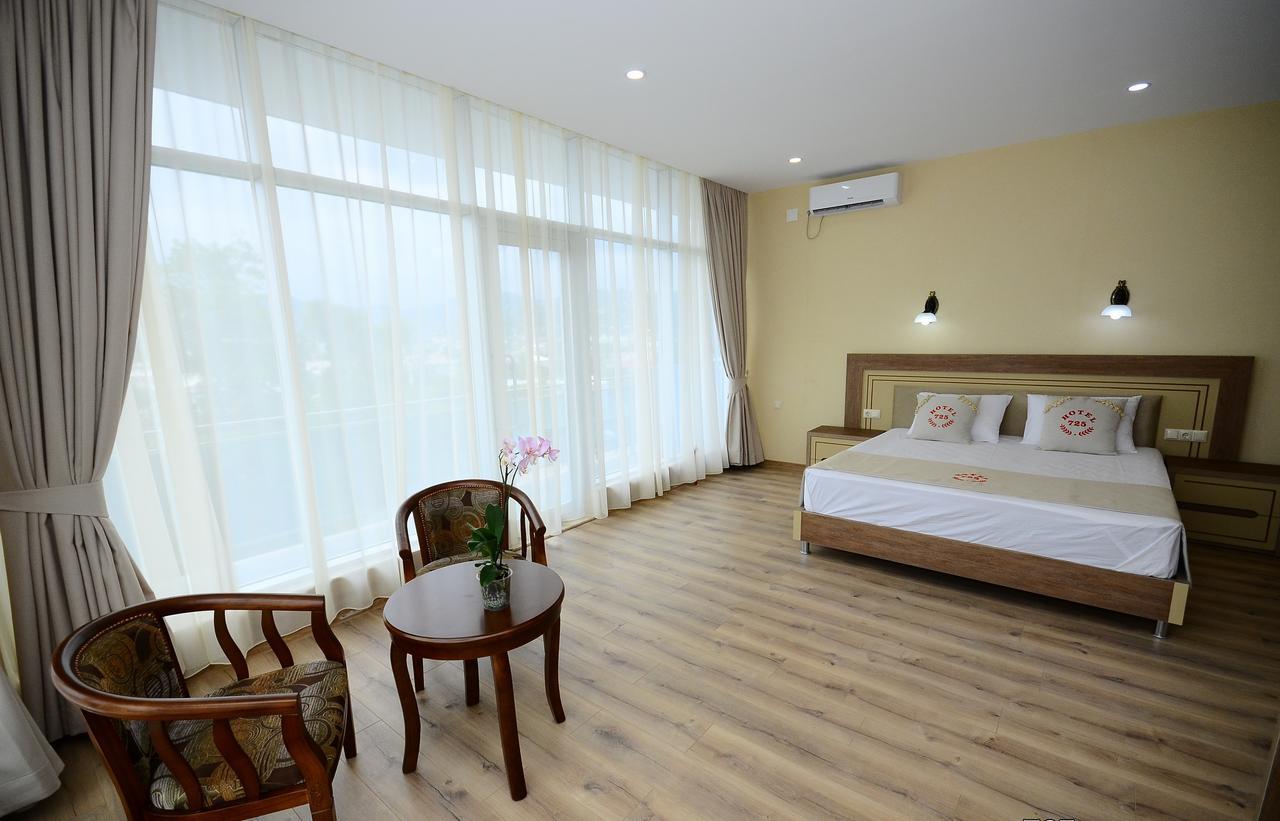 Hotel 725 B Batumi Exteriér fotografie
