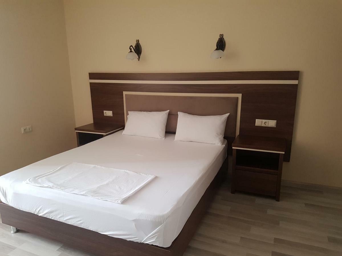 Hotel 725 B Batumi Exteriér fotografie